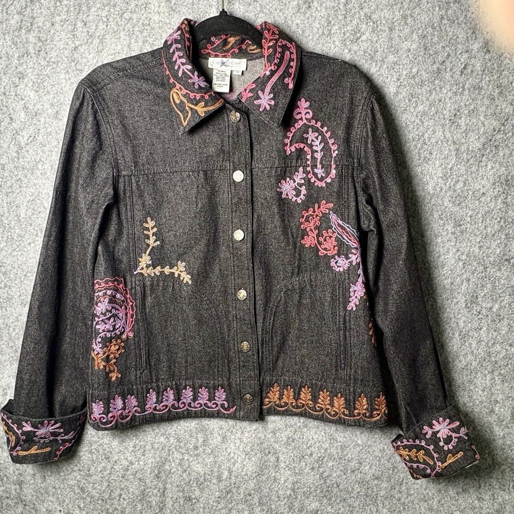 Cold Water Creek Embroidered Jacket Women's Size Small Beautiful Pattern Cuffed